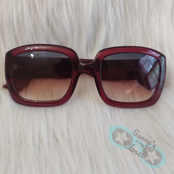 Dior DDior Sunglasses 😎 Fancy Design ❤️ - Picture 4 of 7